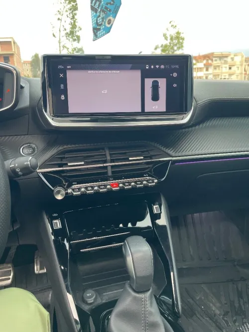 Peugeot 2008 2024 GT