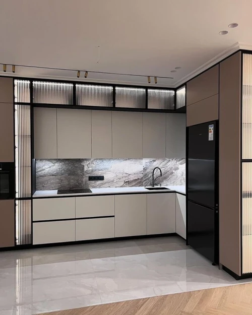 Fabrication de cuisine équipée moderne sur mesure