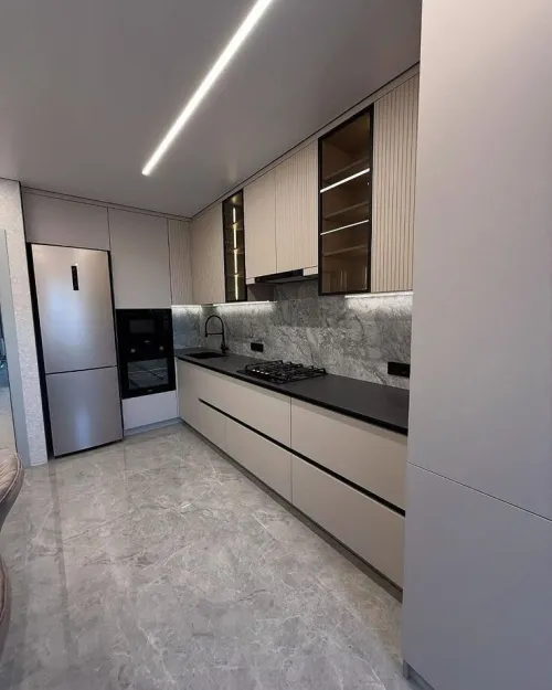 Fabrication de cuisine équipée moderne sûr mesure 