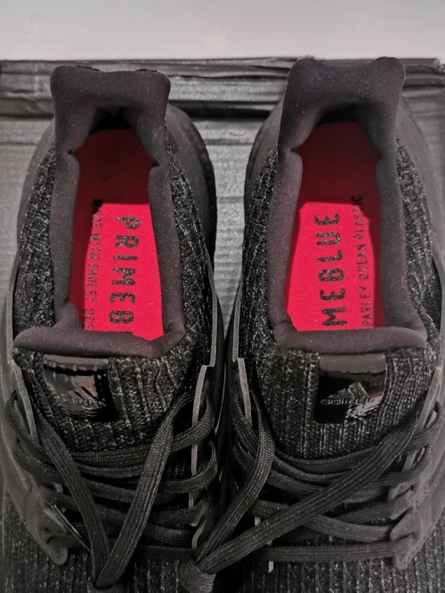 Adidas ultraboost 4.0 dna black