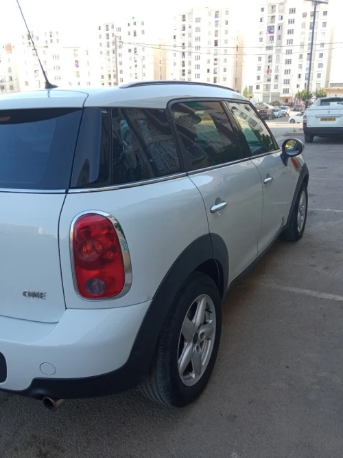 Mini Mini 2012 One