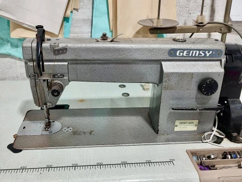 Machine Gemsy