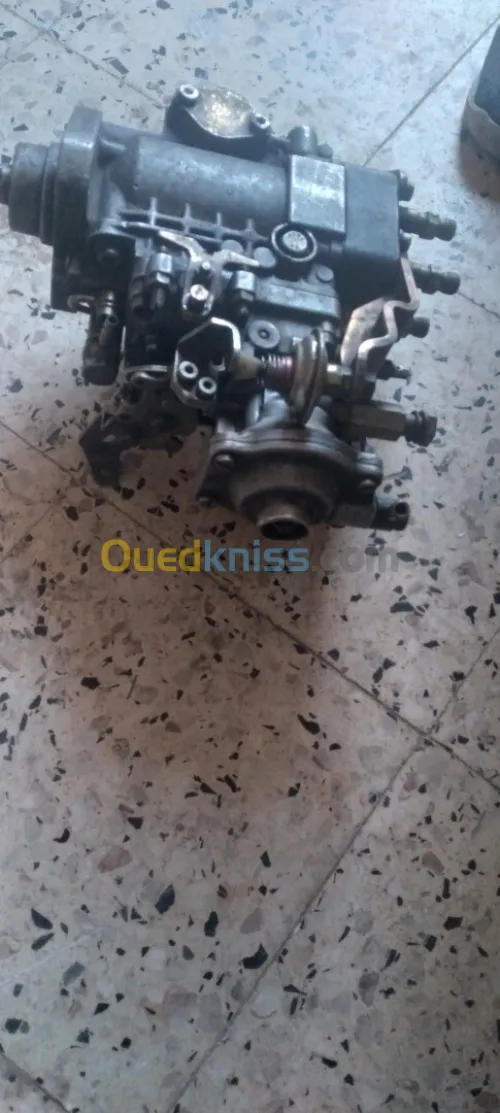 Pompe injection kongo 2006