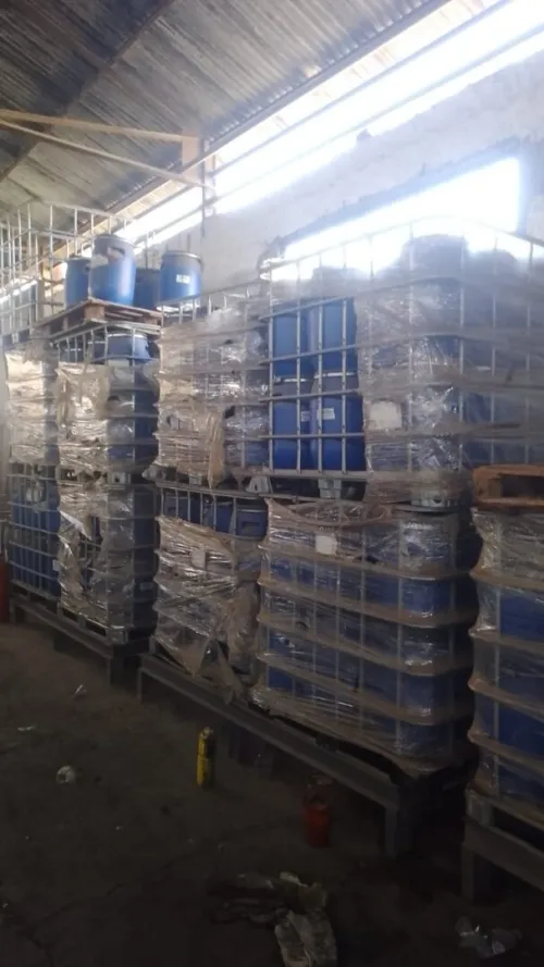 Colorant synthétique polyvalent à base d'eau
