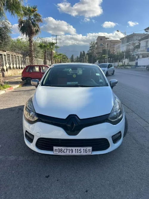 Renault Clio 4 2015 GT Line +