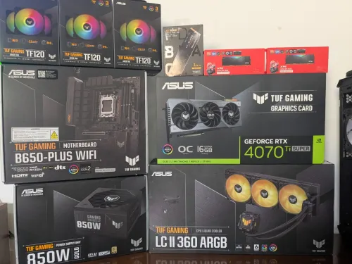pc gamer Asus TUF Gaming higt end rtx 4070 TI super + ryzen 7 7700