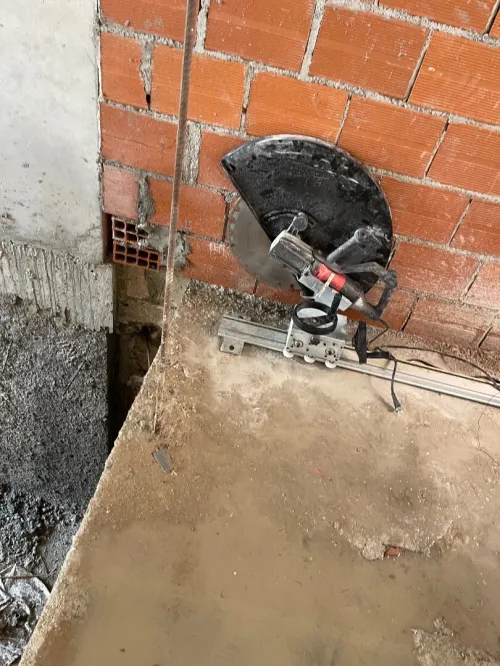 Sciage de béton et béton armes 