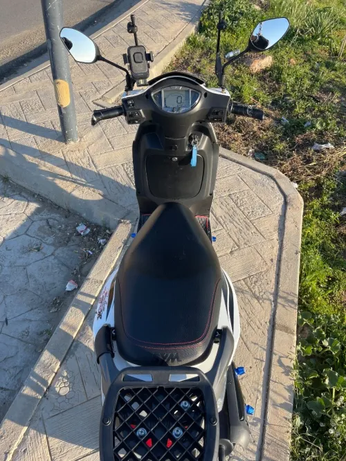 Sym sr Sr 2025