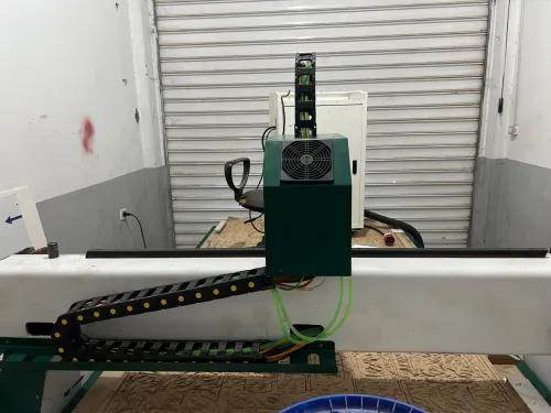 Cnc galaxie 1325 