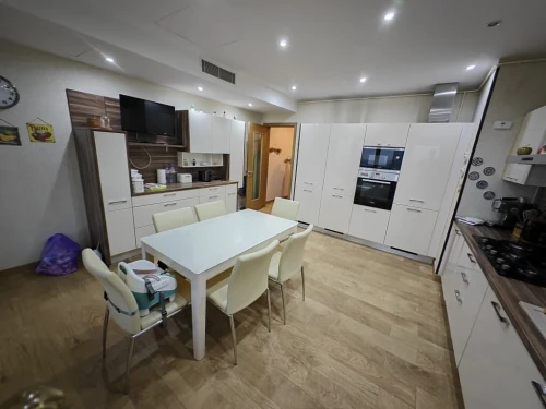 Location Appartement F5 Alger Hydra
