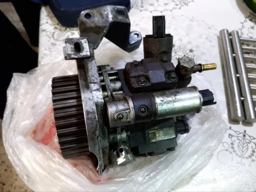 POMPE HP SIEMENS 1.4 TDCI