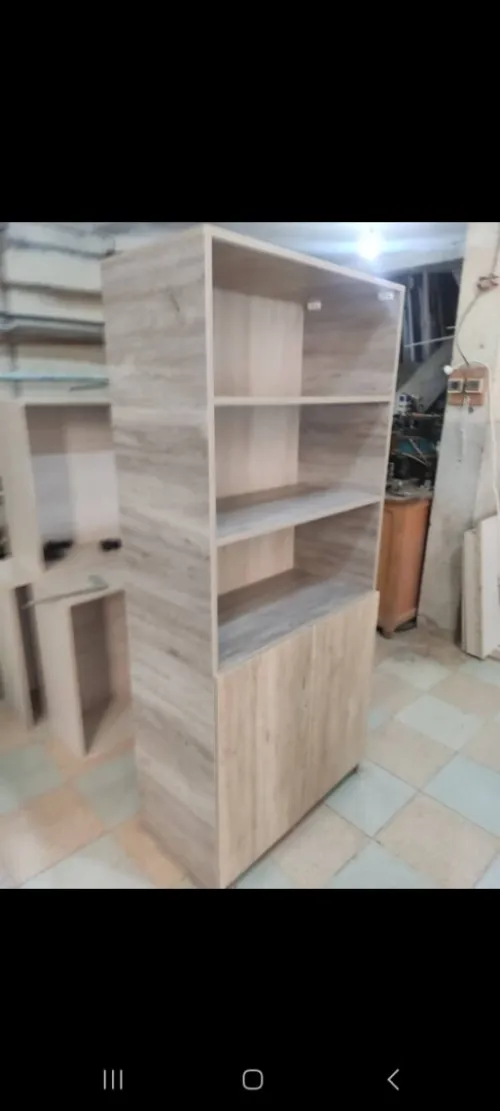 Atelier d'aluminium et pvc et boiserie plus de 25 dans le domaine