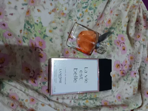 Parfum  la vie est  belle  originale 