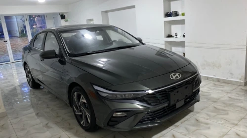 Hyundai Elantra GLX 1.5 2025 