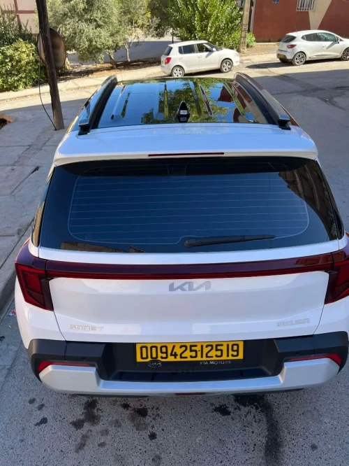 Kia Sonet  2025 
