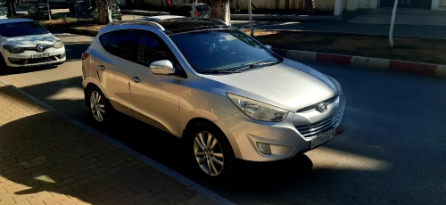 Hyundai Tucson 2012 Extreme