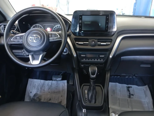 Toyota Urban cruiser 2024 Latout