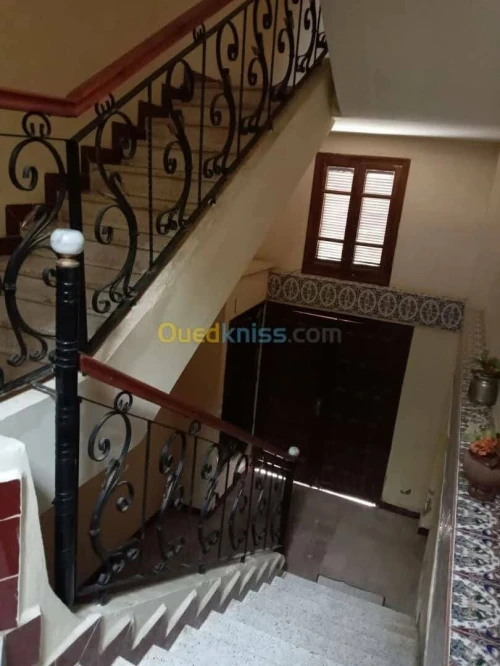 Vente Villa Chlef Tenes