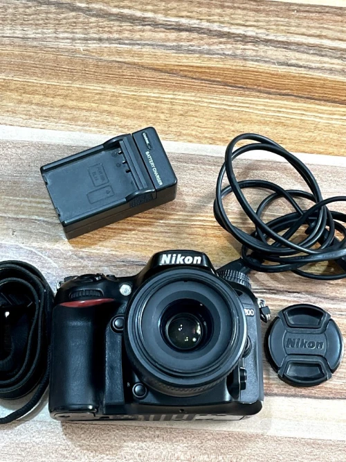 Nikon D7200