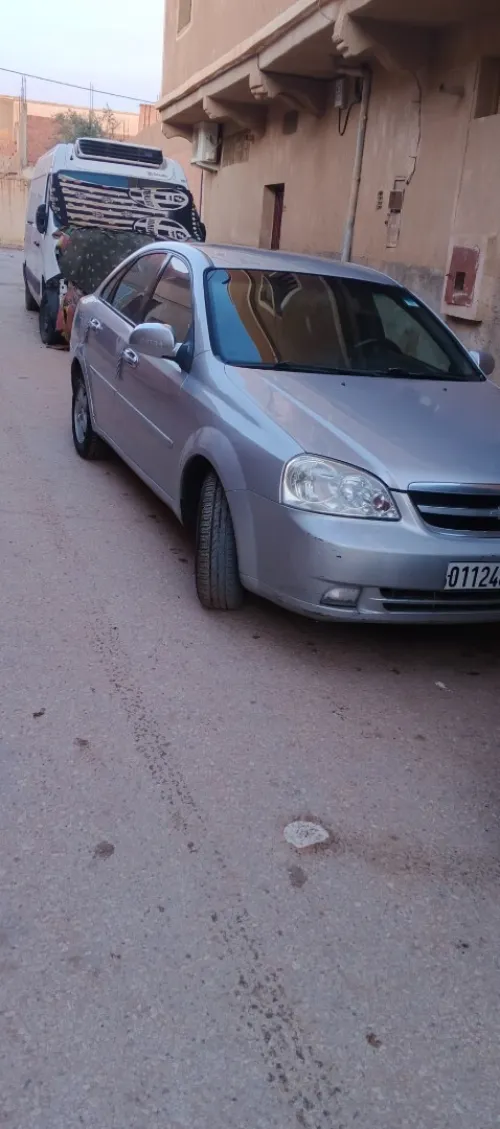 Chevrolet Optra 4 portes 2008 Optra 4 portes