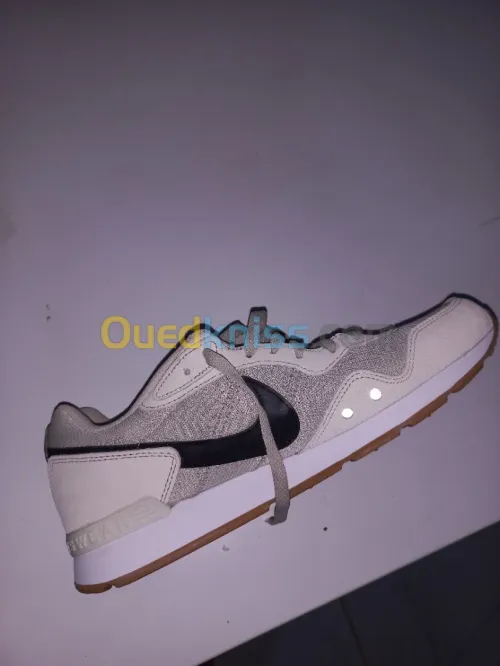 Nike elite 