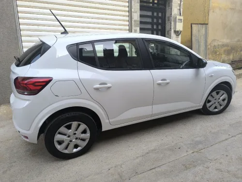 Dacia Sandero 2024 Essential