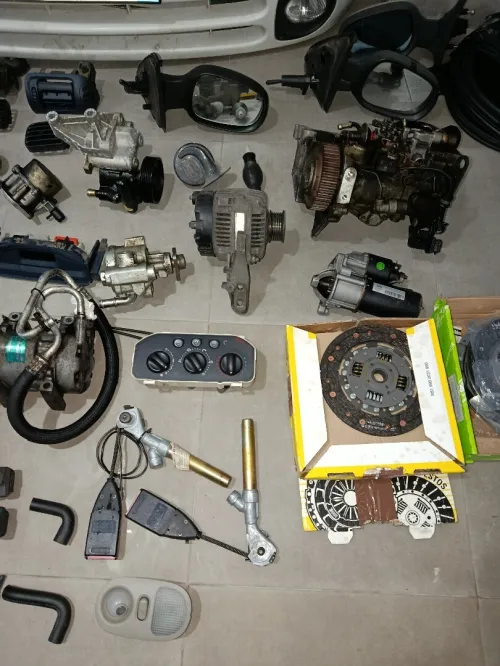 Lot toute pièce Renault 1.9 diesel 