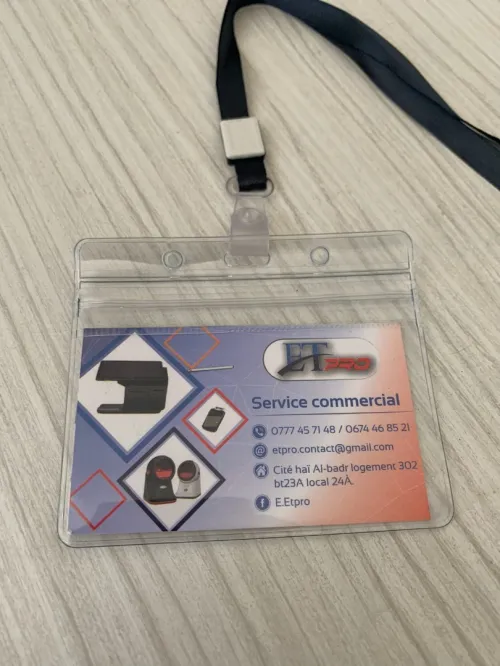 Porte badge et cordon 