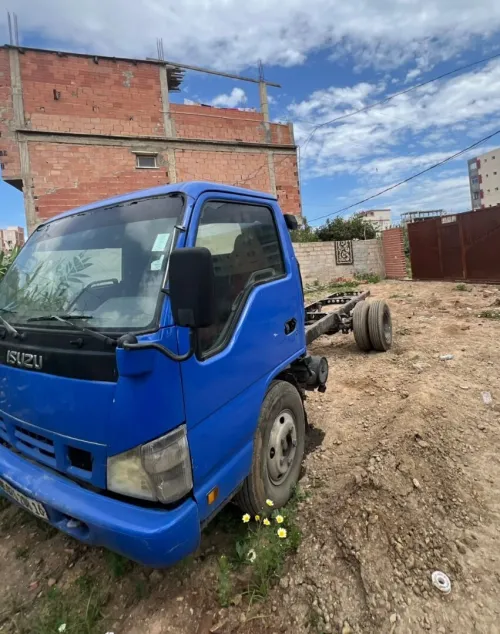 Isuzu isusu 2008