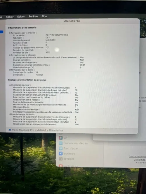 Macbook pro 2019 i7 16 pouce 16/512 etat 9/10 libere official