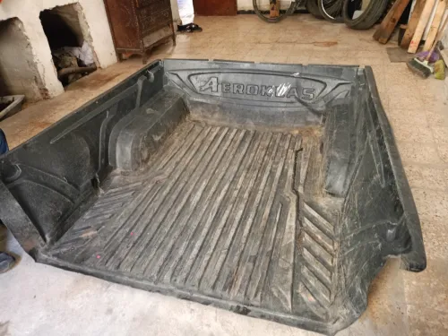 Tapis de coffre en plastique pour accessoire automobile تاع هيليكس دوبل كابين 