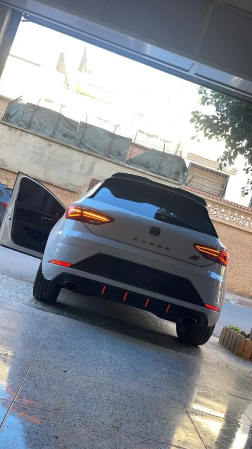 Cupra  Leon 2019 Cupra la 300🐎🐎🇩🇪🇩🇪