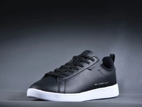 Basket homme originale 