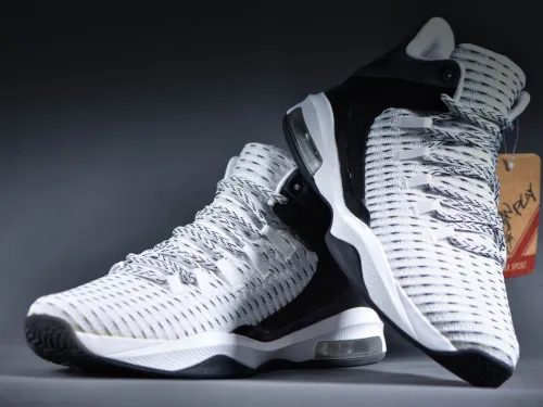 Basket homme originale 