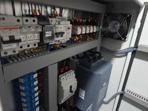 Armoire Pompe Démarreurs progressifs/ Démarrage direct/ Démarrage étoile-triangle/ Démarrage statorique/ Démarrage par variateur de fréquence (VFD)