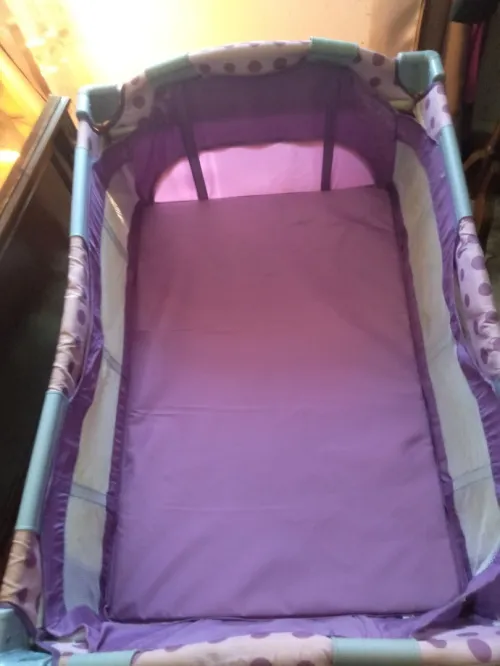 Baby playard 
