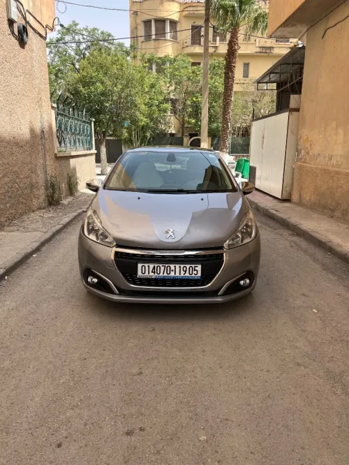 Peugeot 208 2019 Allure Facelift