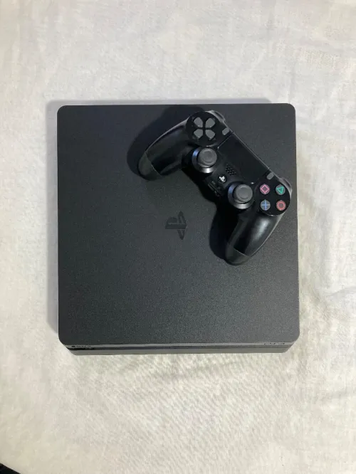 PS4 SLIM 500 GB