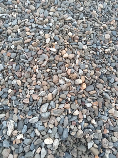 Gravier Roulé Lavé Pour Etancheite et  forage   15/25  8/15. 3/8  akbou Béjaïa