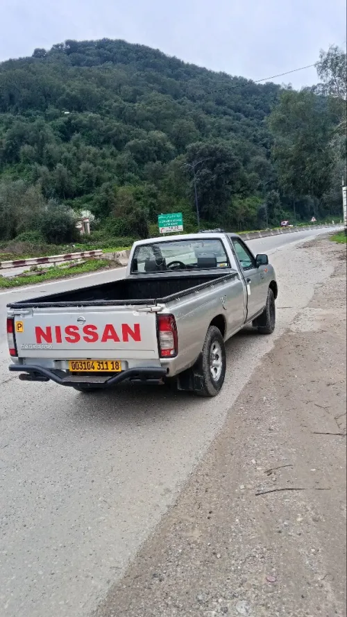 Nissan Hardbody 2011 Hardbody