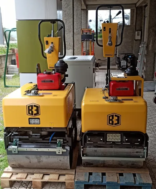 ROULEAU COMPACTEUR 2 CYLINDRE MARQUE SDBM