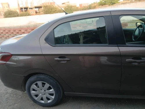 Peugeot 301 2013 301