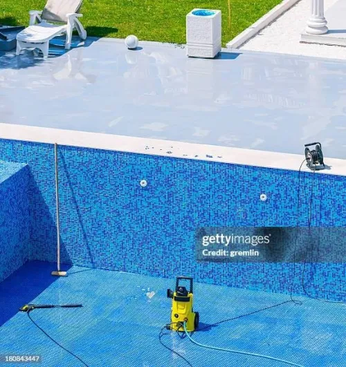 Tettoyage et entretien de piscines 