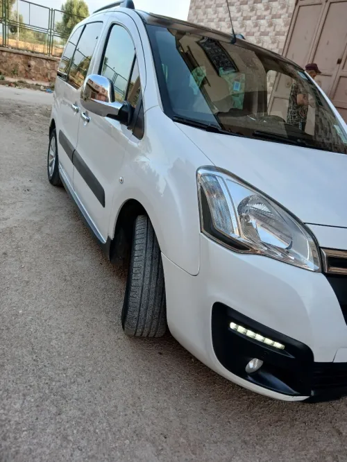 Citroen Berlingo Multispace 2017 XTR Plus