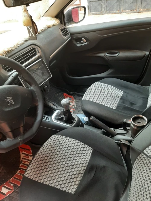 Peugeot 301 2015 Active