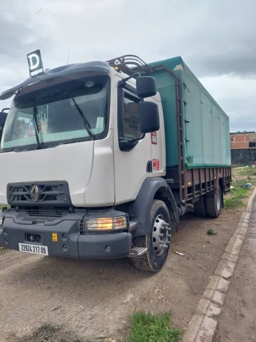 Renault Midlum220 2017