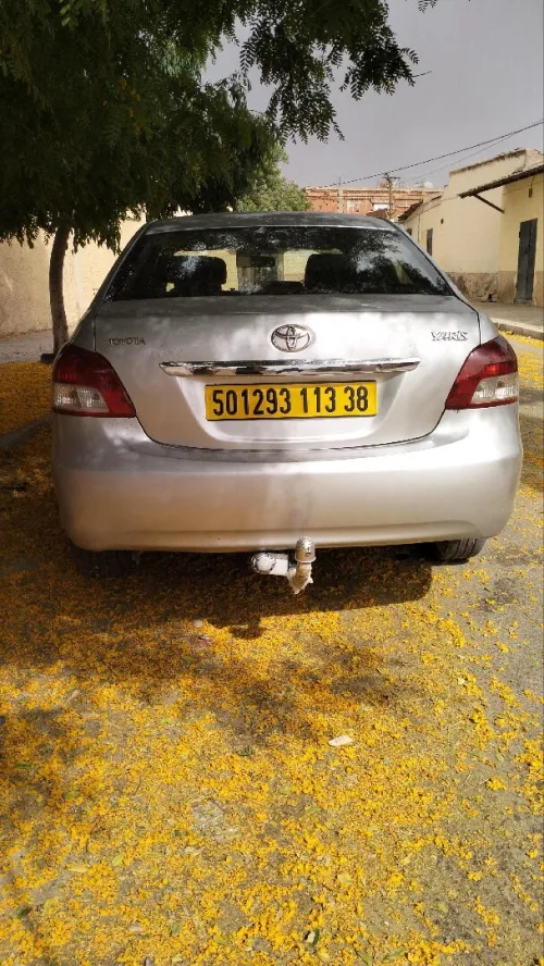 Toyota Yaris Sedan 2013 Select