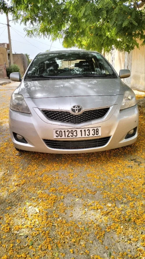 Toyota Yaris Sedan 2013 Select