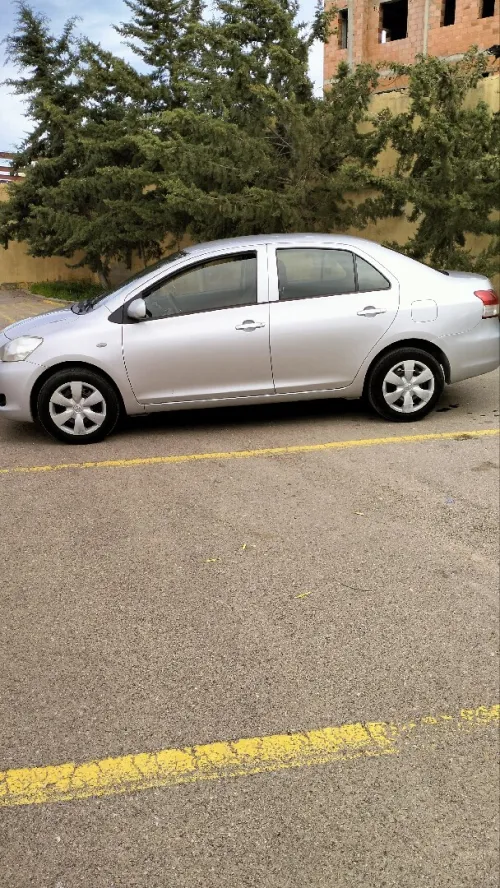 Toyota Yaris Sedan 2013 Select