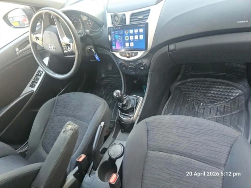 Hyundai Accent RB  4 portes 2018 Accent RB  4 portes